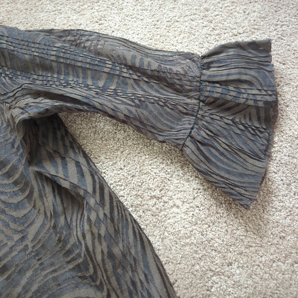 Citiknits Pleated Blouse Semi Sheer Long Sleeve Button Front Brown Large - Picture 9 of 11